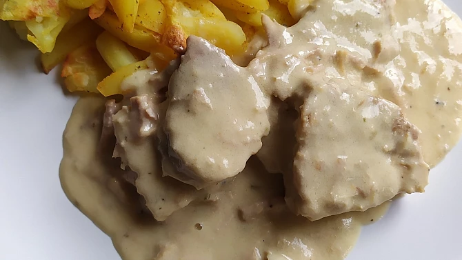 Vepřová kýta s hořčičnou omáčkou