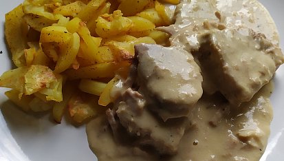 Vepřová kýta s hořčičnou omáčkou