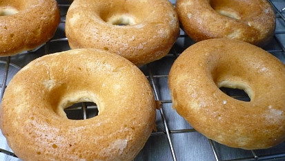 Donuty pečené ve formě