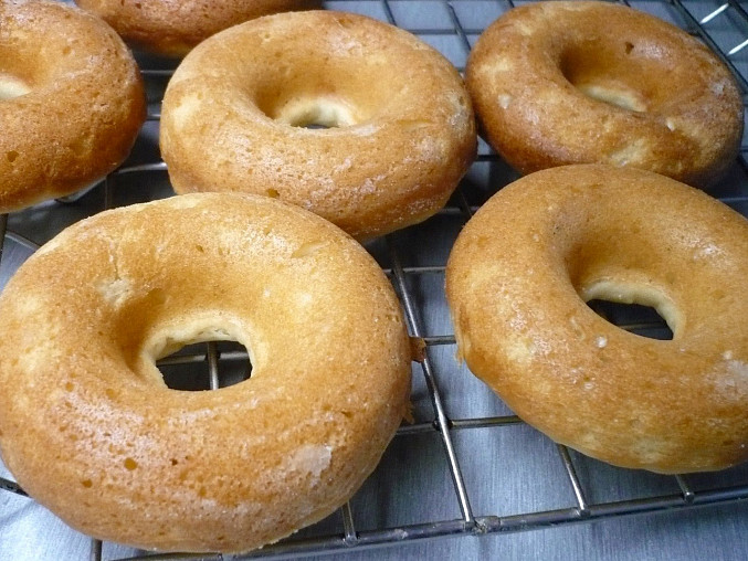Donuty pečené ve formě