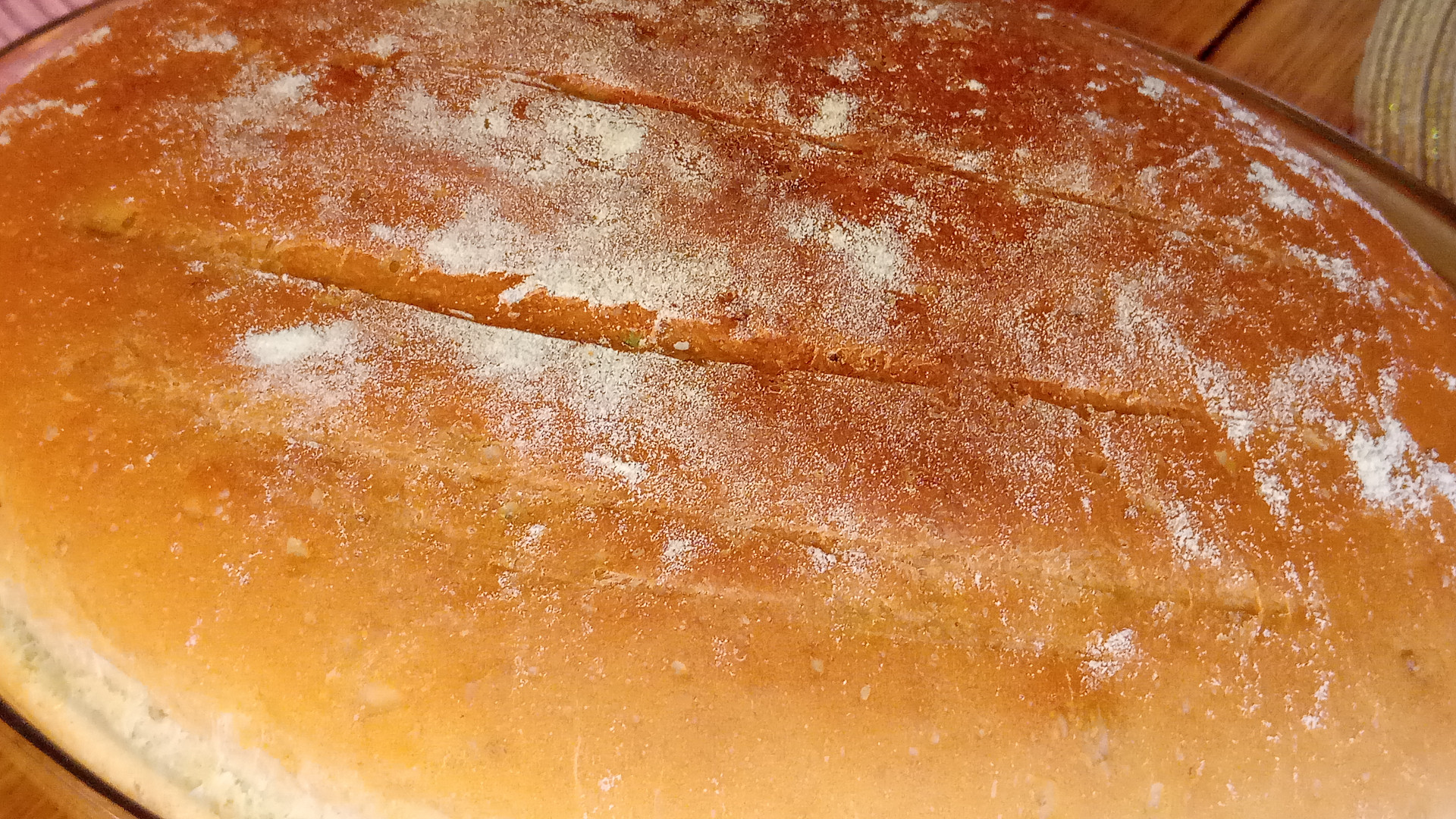 Voňavý chléb s česnekem