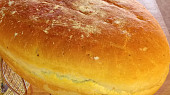 Voňavý chléb s česnekem