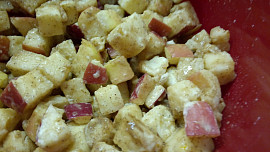 Závin z mraženého listového těsta s jablíčky