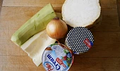 Cuketová omáčka s celerem a uzeným jazykem
