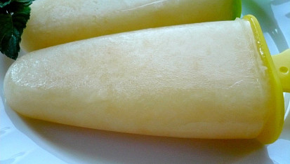 Jablečná zmrzlina s pudinkem - jablečné nanuky