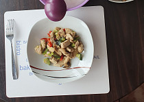Kuřecí čínská směs se zeleninou