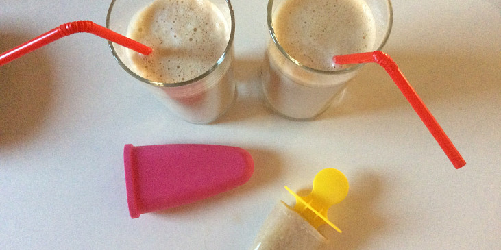 Jednoduchá a rychlá ledová káva pro děti (Ledový nápoj a nanuk)