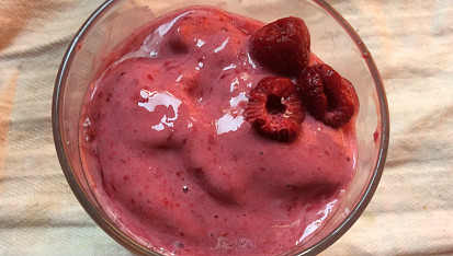 Malinové za chvíli hotové  smoothie, Vypadá a chutná jako zmrzlina