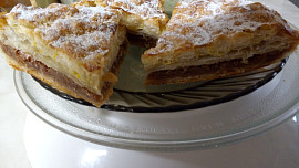 Rychlý jednoduchý dort z listového těsta