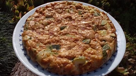 Slaný cuketový koláč - bez mouky