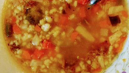 Strouhání do polévky vyrobené v sekáčku (čopru), Hovězí polévka se strouháním ze sekáčku