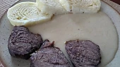 Líčka se staročeskou celerovou omáčkou