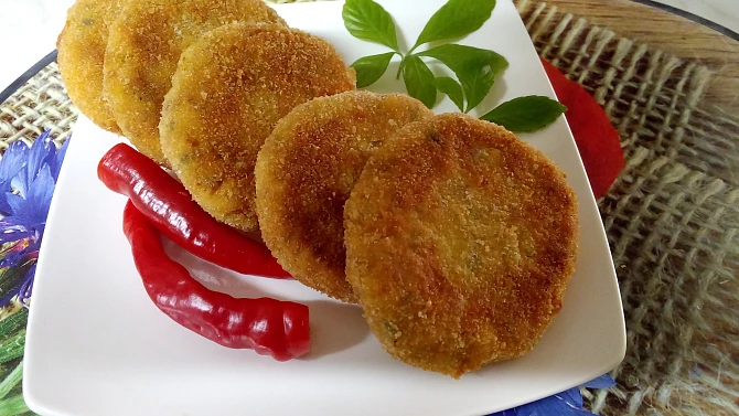 Celerové karbanátky s mrkví a Nivou