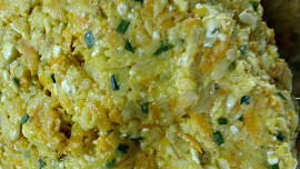 Celerové karbanátky s mrkví a Nivou