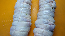 Kachní plněná roláda