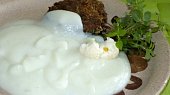 Omáčky  K, M (květáková, mandlová, mandlový rakouský křen, mistrovská a mozečková)