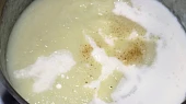 Omáčky  K, M (květáková, mandlová, mandlový rakouský křen, mistrovská a mozečková)