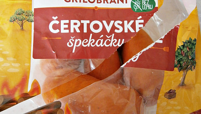 Utopenci v okurkovém nálevu