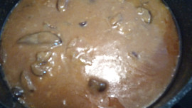 Vepřová kotleta na lesních houbách