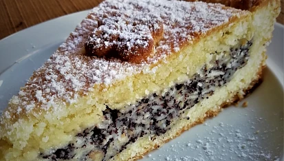 Jablečno-makový koláč z křehkého těsta