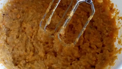 Píchaná dýňová buchta (koláč) s ořechy nebo kokosem