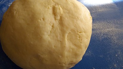 Koláč s jablíčkovo-pudingovou náplní