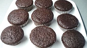 Cupcaky s hrobečky na Halloween