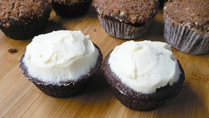 Cupcaky s hrobečky na Halloween