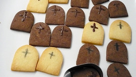 Cupcaky s hrobečky na Halloween