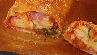 Rolovaná pizza