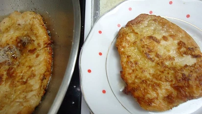 Vepřové kotletky s pepřovou omáčkou