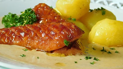 Chlebová omáčka s cuketou