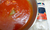 Kuřecí kousky v rajčatové omáčce