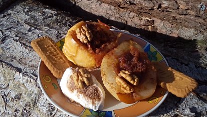 Pečená jablka / hrušky s karamelovou náplní