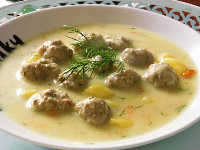 Knedlíčky z mletého masa zavářka do polévky TopRecepty.cz