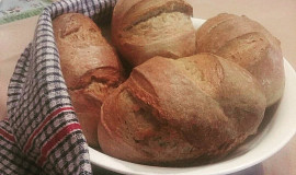 Rychlé chlebíky bez hnětení (úžasně křupavé)