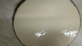 Mokka dort plněný šlehačkou