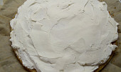 Mokka dort plněný šlehačkou