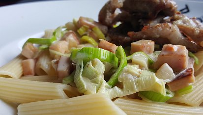 Penne s kuřecím masem a česnekem, Penne ala Carbonara