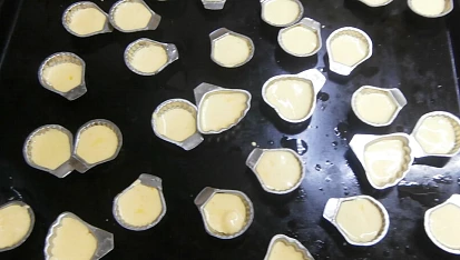 Žloutkové cukroví do formiček