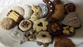 Vánoční cukroví - křehké vanilkové rohlíčky