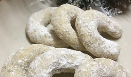 Vánoční cukroví - křehké vanilkové rohlíčky