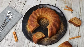 Bábovka s arašídovým máslem a skořicí - Low Carb