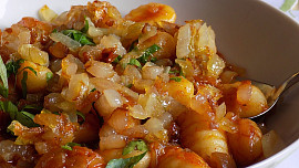 Cibulové gnocchi