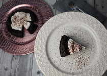 Čokoládový dortík se šlehačkou - Low Carb