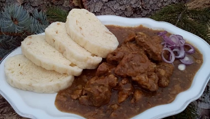 Vepřové (skopové) kostky na majoránce