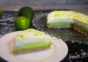 Avokádovo - limetkový cheesecake