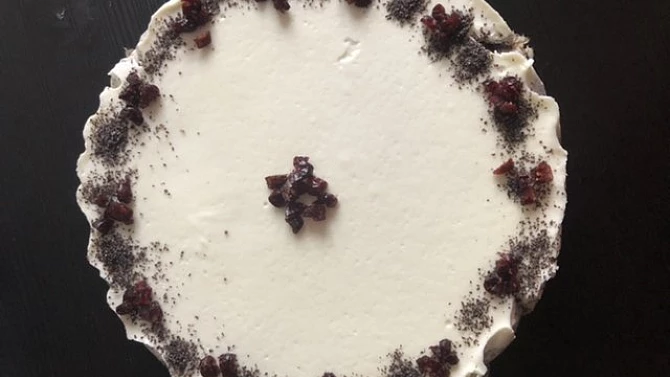 Makový cheesecake