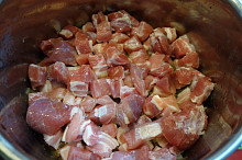 cca. 1 Kg bůčku