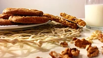 Čokoládové cookies s ořechy